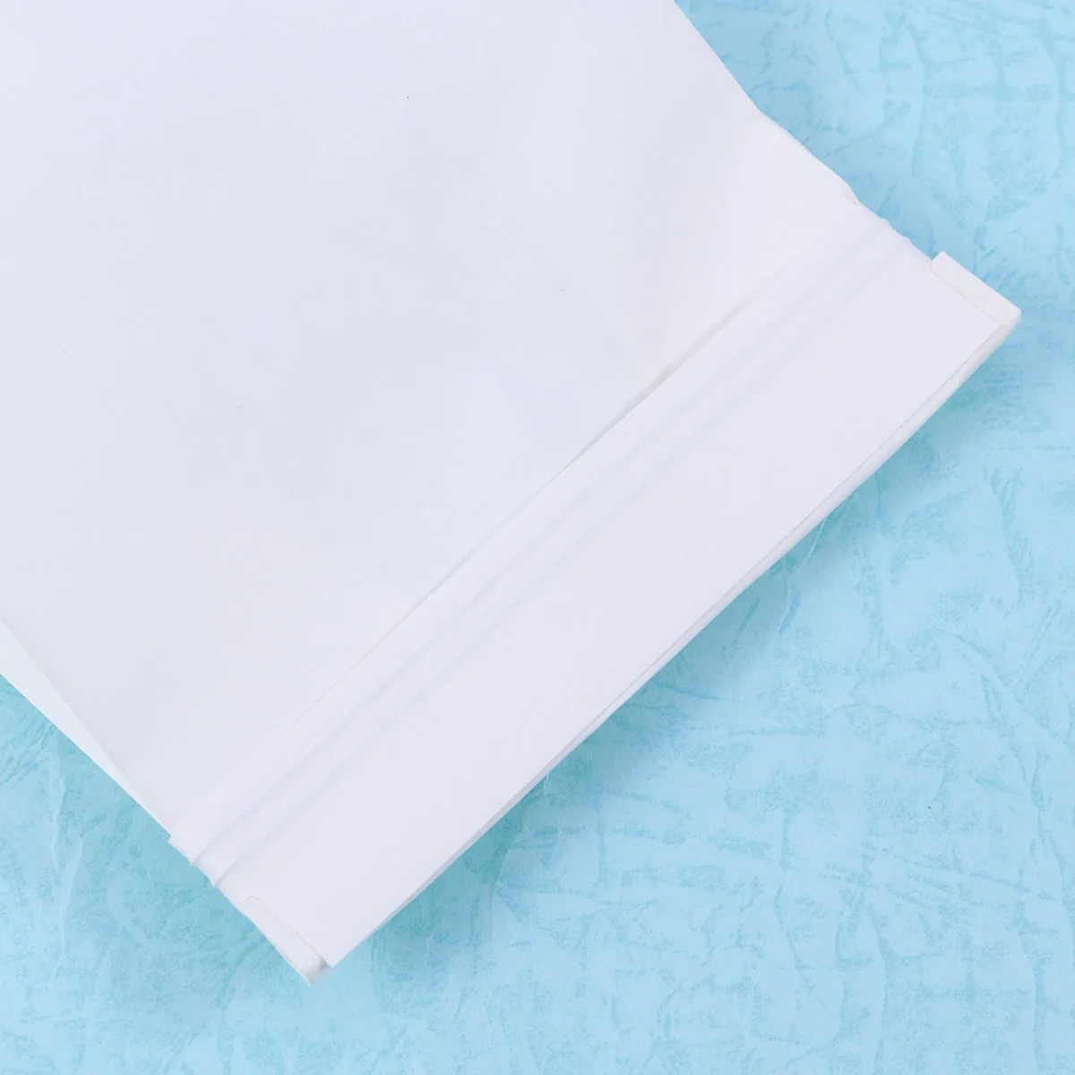 

30 pcs Mini Vomit Bags Eco friendly Travel Sickness Bags for Car Pregnant Women 96x49x315inch White Cowhide Film