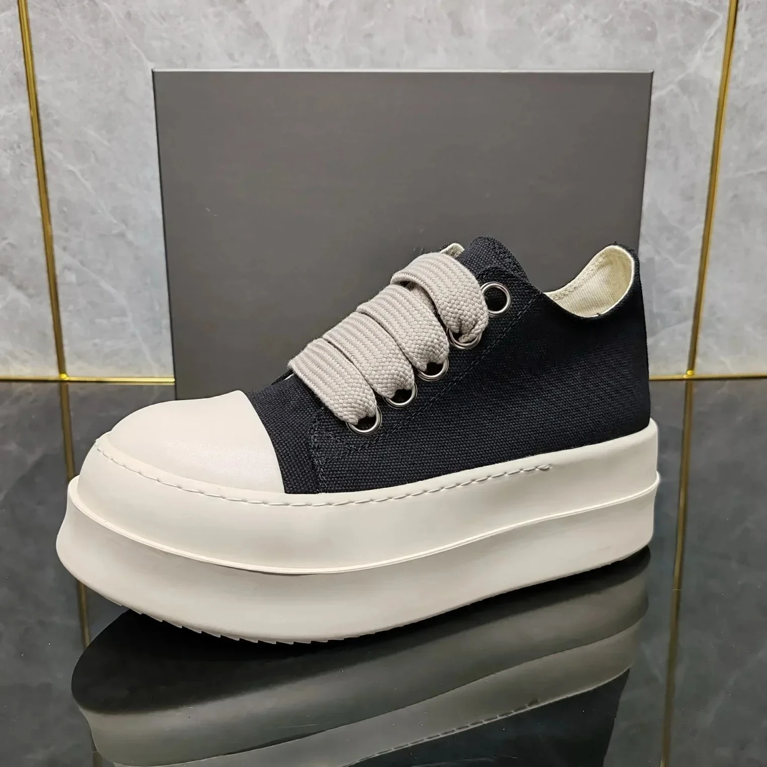 

Top quality NEW Thick bottom High-density Canvas Low-top Joker Thick Shoelaces Casual Thickened Height Shoes Couple.