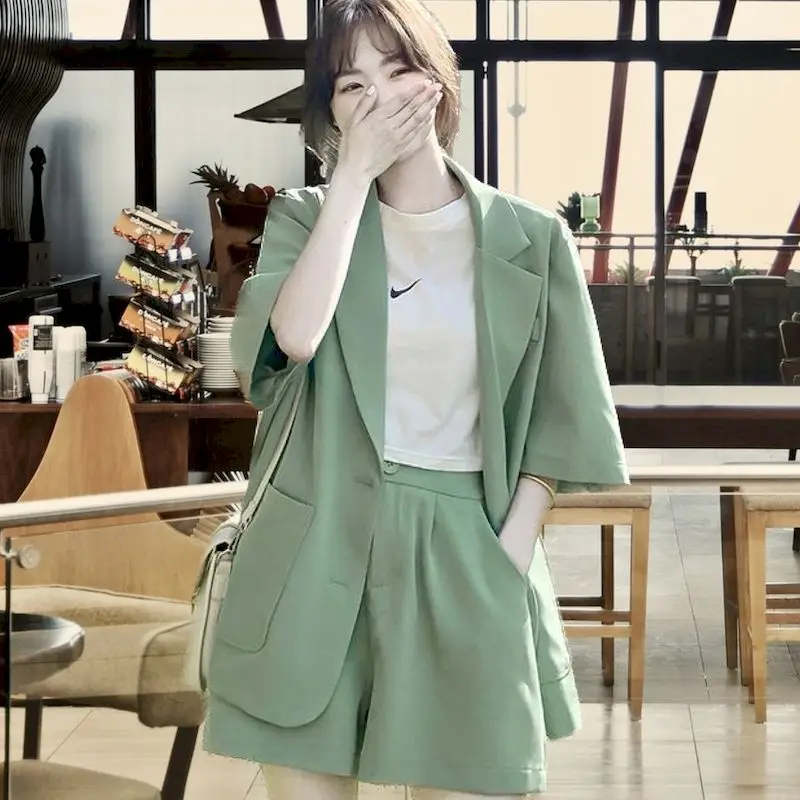 

Simplicity Blazer Sets Women Design Niche Short Sleeve Blazers and Shorts Two Piece Set Womens Outifits Summer Trend Korean Suit