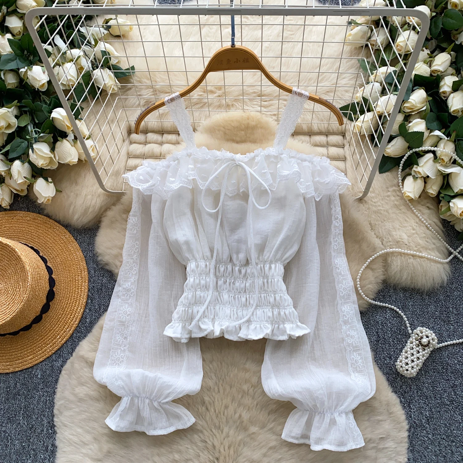 بلوزة أنيقة من الدانتيل الشيفون بأكمام طويلة على الموضة الكورية قميص الخريف القوطي الأنيق ملابس النساء