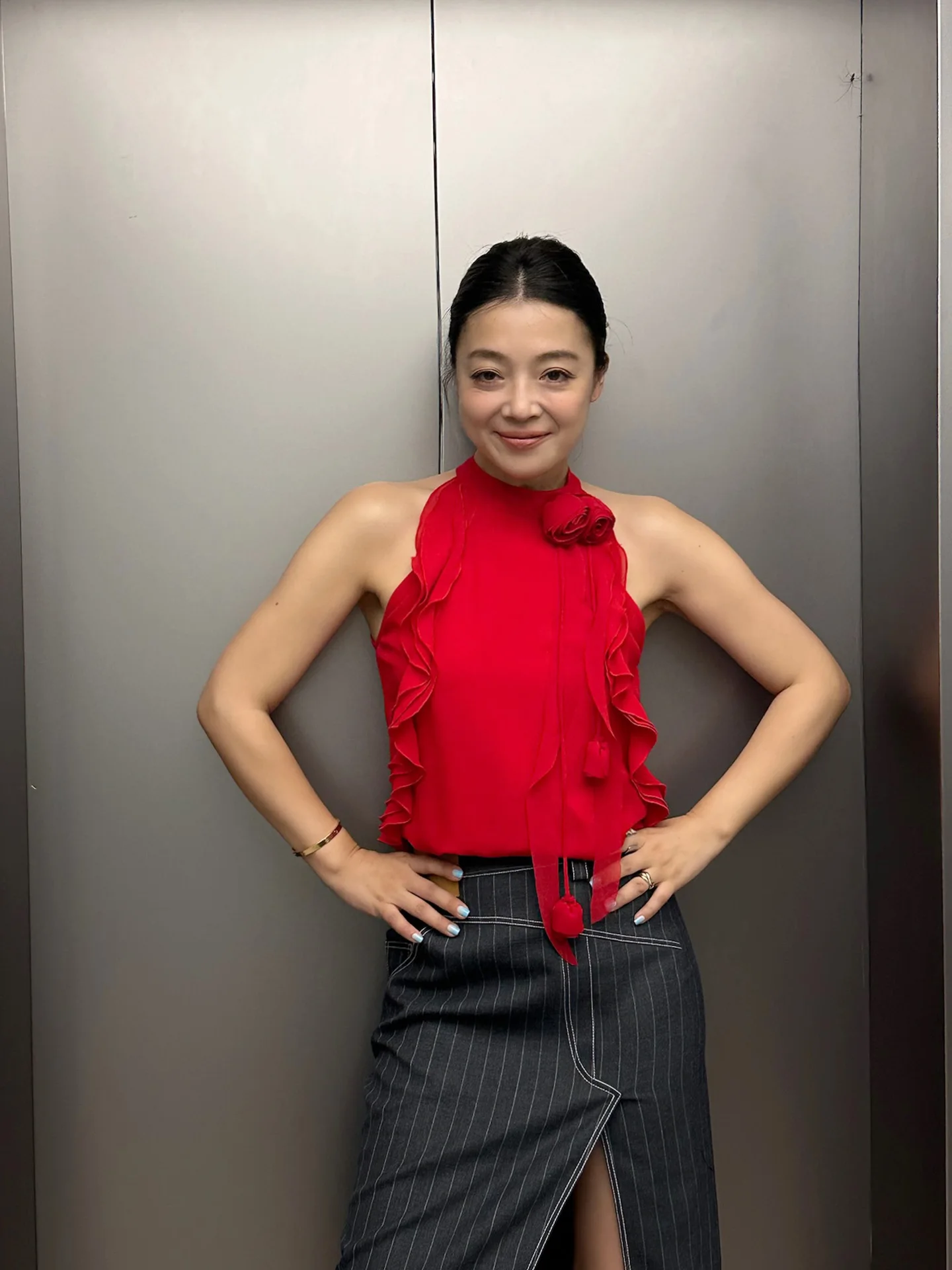 

Женский легкий летний жилет-пуловер из шифона LEDIM WANG серии White Label, красный, приталенный, оригинальный дизайн