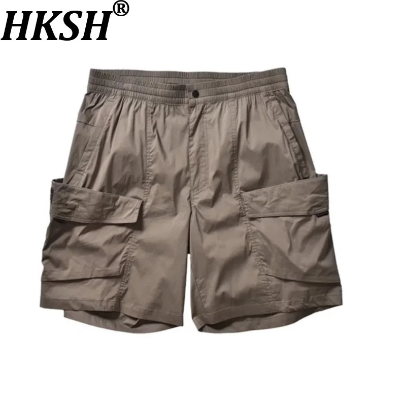 

HKSH летние мужские тактические элегантные шорты Tide High Street с карманами-капри, быстросохнущие шикарные повседневные брюки до колена в стиле панк, HK6482