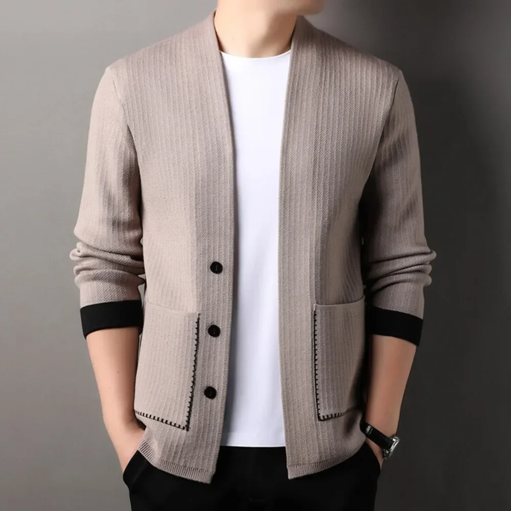 Men's Knitted Cardigan  Buttonless Casual Comfortable and Versatile Suits