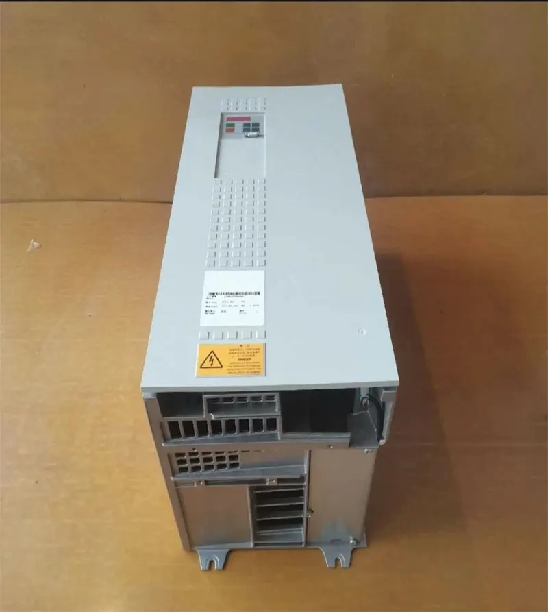 Brand new 6SE7024-7TP60-Z  6SE7024-7TP70-Z Warrently One-year
