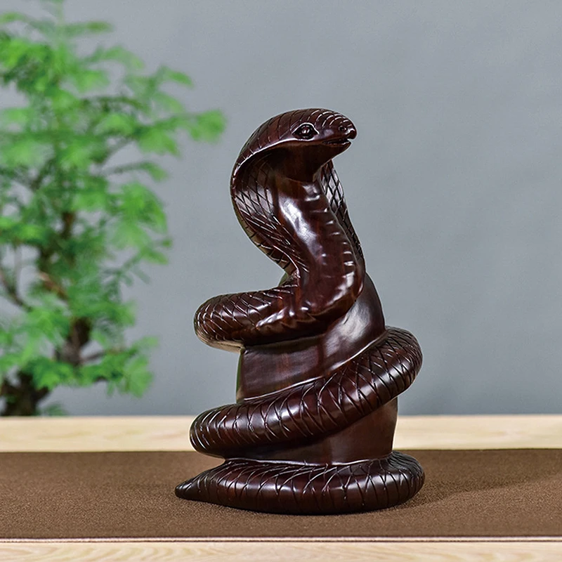 Serpiente del espíritu del zodiaco de madera maciza, decoración del hogar, 8CM, adorno de serpiente tallada de sándalo negro, accesorios de escritorio de oficina, 1 unidad