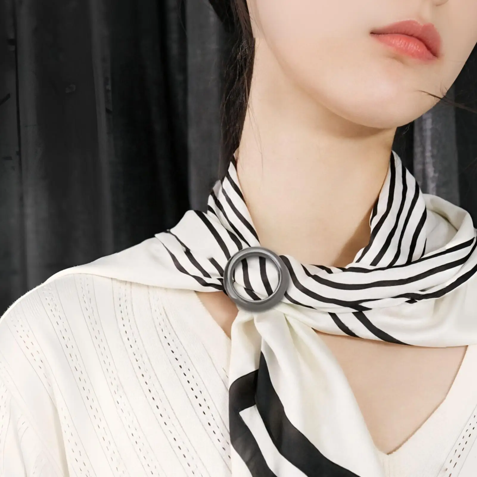 multi-functional ring buckles Scarves Buckle Ring Clips Fashion Clothes Corner Shawl Brooch Pins Metal Style Shawl Ring Clip