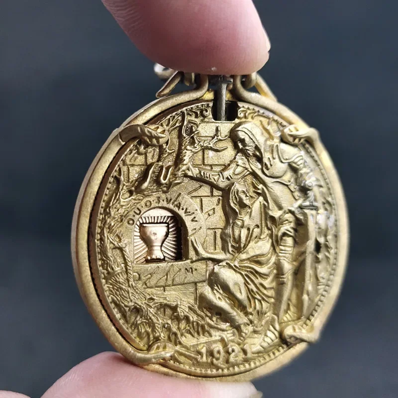 عملة الكأس المقدسة الفنية الولايات المتحدة الأمريكية الرجعية المتشرد النيكل تجول سحب السيف بدء التبديل مع عملة الصدر الكنز تحصيل