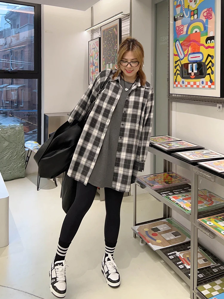 

Оригинальная американская ретро-рубашка Vogana в клетку, свободного кроя, больших размеров, для полных женщин, удобная, визуально стройнящая.