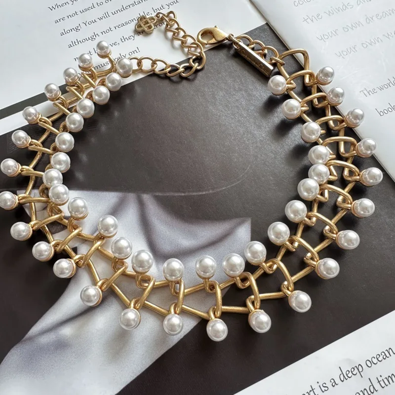 

Os Runway New Arrival Brass Interlocking 9-Ring Pearl Bracelet & Necklace Set, Elegant Mismatched Layering Jewelry