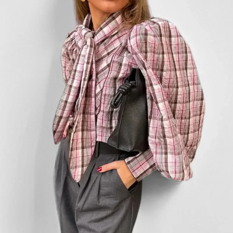 

Весна 2024, новая темпераментная элегантная модная клетчатая женская рубашка с круглым вырезом и длинными рукавами на шнуровке