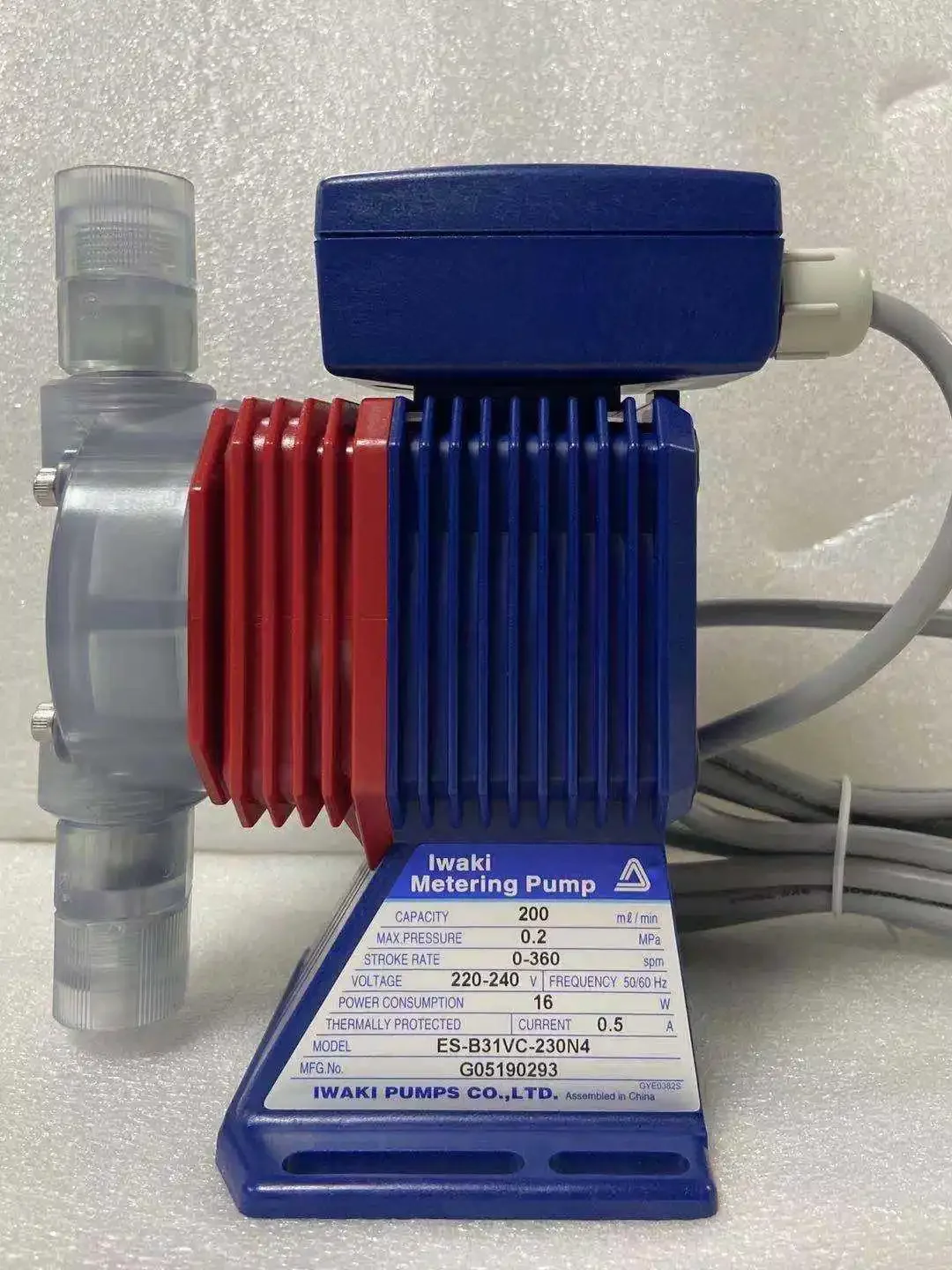 2025 الأصلي IWAKI LK-55VC-02 LK-55VH-02 مضخة القياس في الأوراق المالية