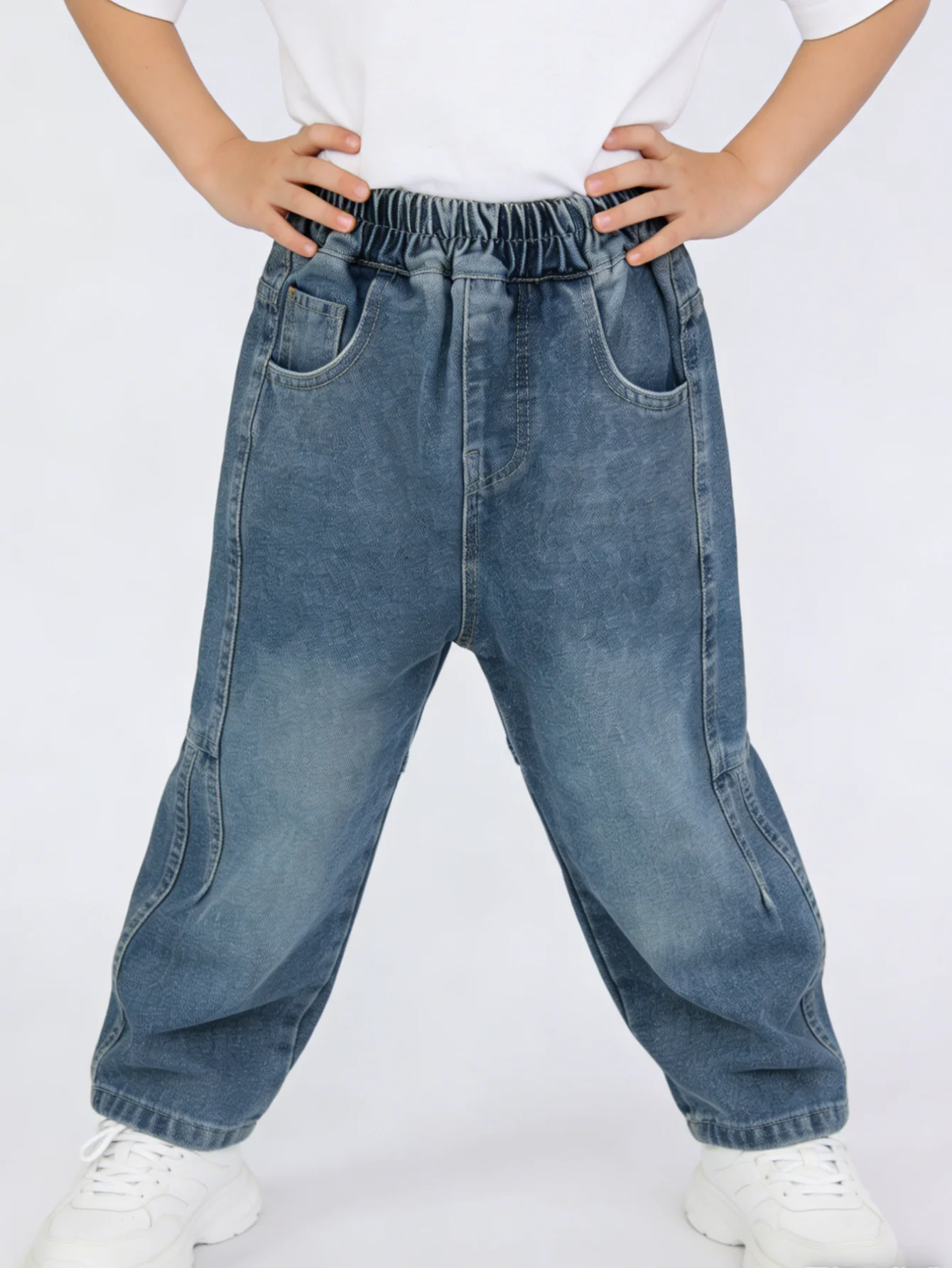 Boys Light Blue Vintage Wash Denim Jeans Kids Paneled Loose Fit Baggy Pants Children Elastic Waist Casual Trousers 2026 New 5 Boys Light Blue Vintage Wash Denim Jeans Kids Paneled Loose Fit Baggy Pants Children Elastic Waist Casual Trousers 2026 New 5