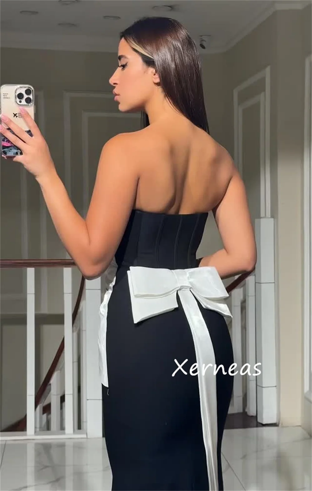 カスタマイズされた高品質のジャージプリーツボウトランペットストラップレスロングドレスオーダーメイドの機会ホームカミングクラシック中国風