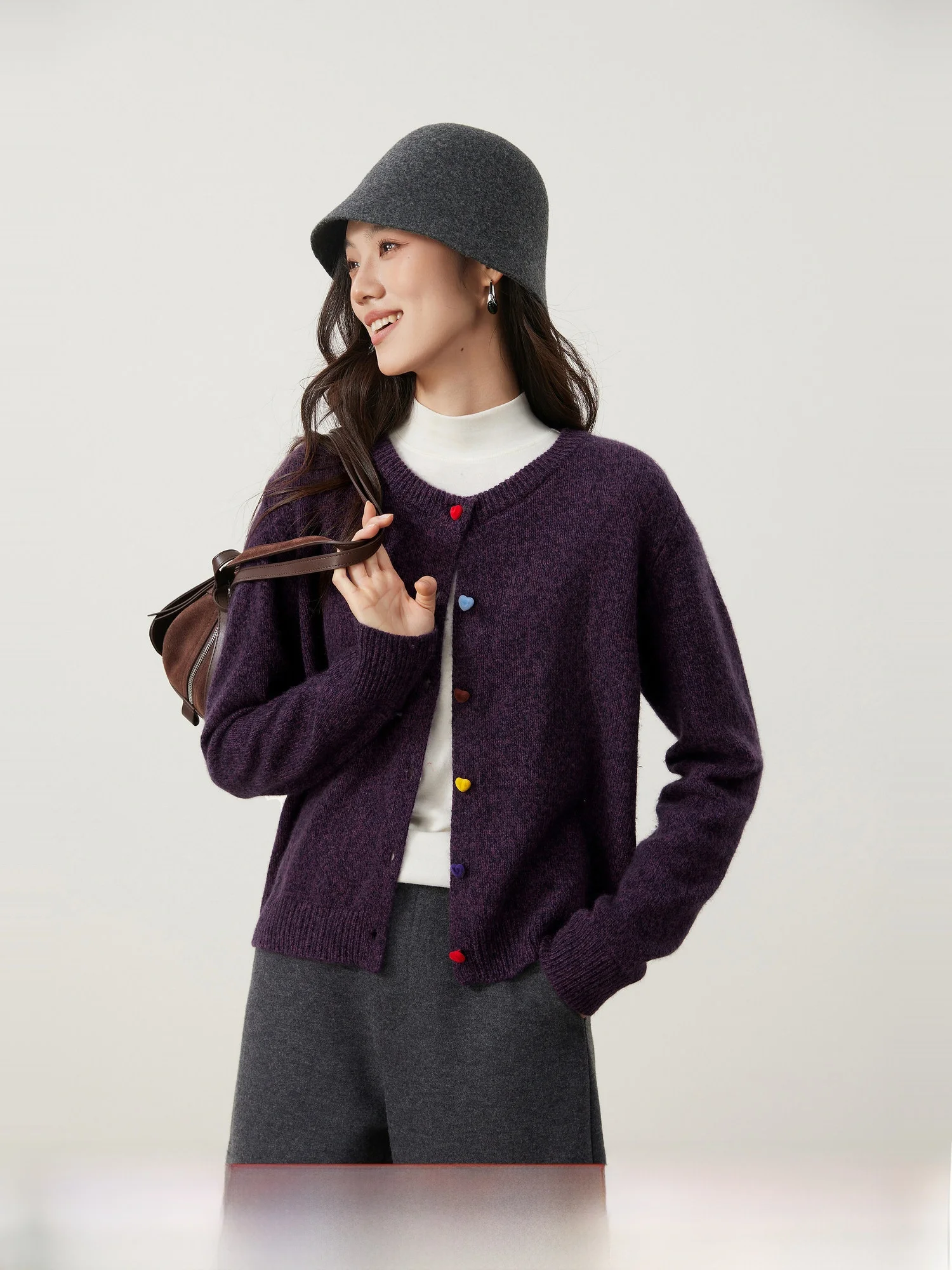 

Новый женский вязаный кардиган Retro Sweetheart Dopane из мягкой шерсти с текстурой кроличьего меха, на пуговицах, Ele Loo