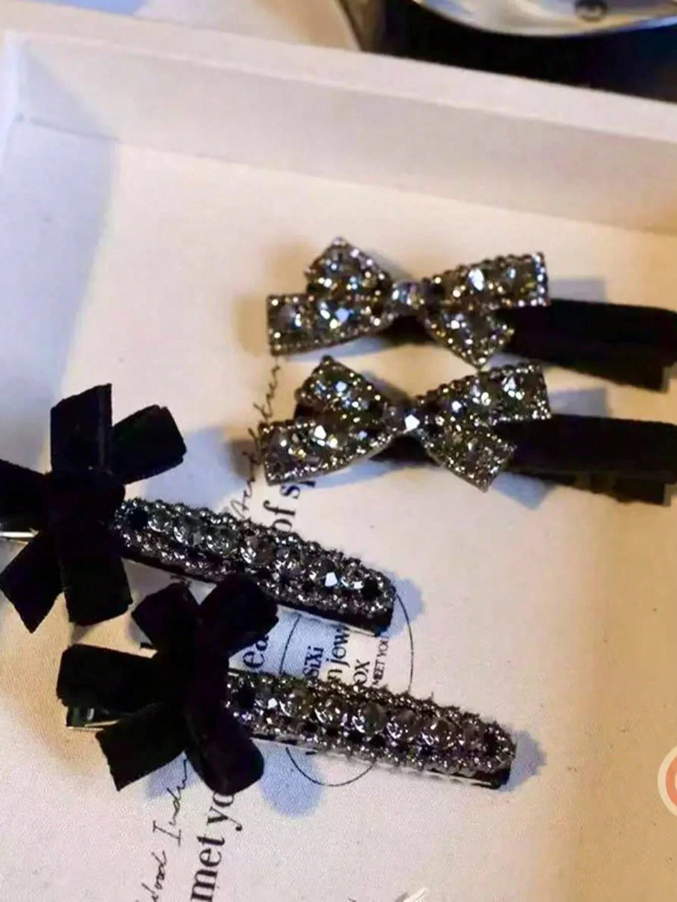 

4pcs Luxury Retro Velvet Bow Hair Clips Rhinestone Barrettes For Women