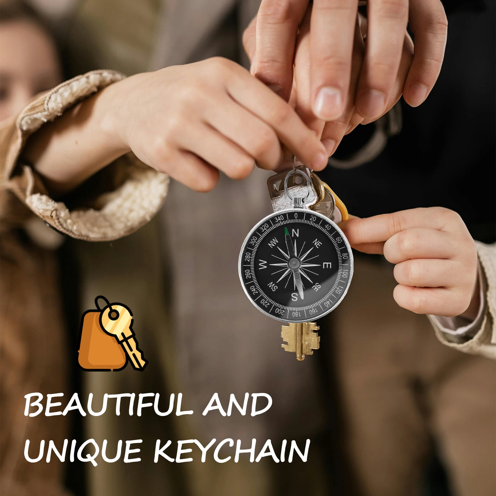 

4pcs Aluminum Keychain Portable Pocket-Sized Navigation Tool Mini Outdoor Survival Pendant For Hiking Camping Travel Lightweight