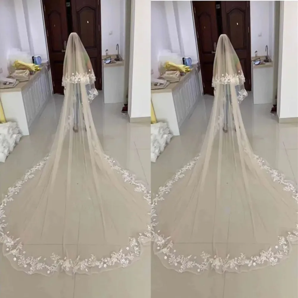 

Bridal Veils Long Lace Edge Flower Luxurious Applique Cathedral Wedding Veil With Comb 3.5Meters Champagne White velo de novia