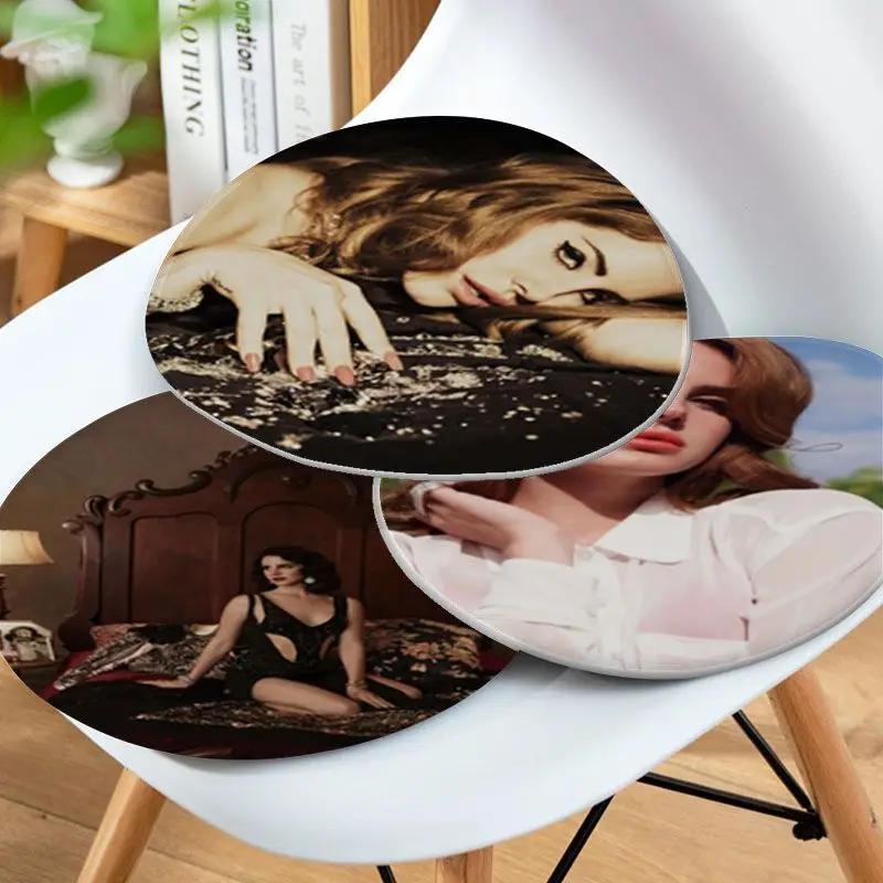 

Lana Del Rey Art Chair Cushion Soft Office Car Seat Comfort Breathable 45x45cm Seat Mat