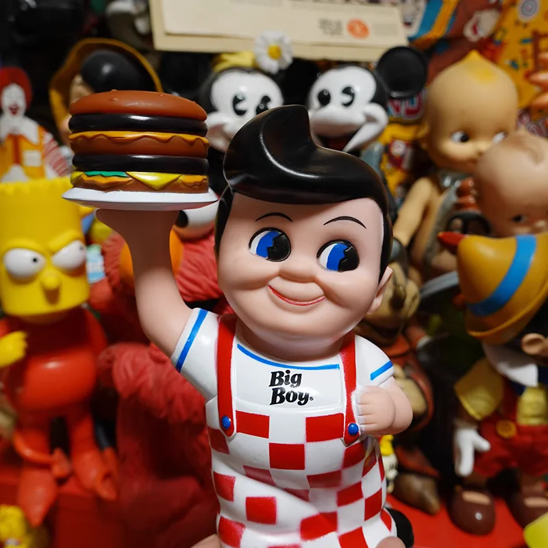 19cm cartoon big Croatia boy eat hamburger Action Figure hollow doll kid PVC collection toy