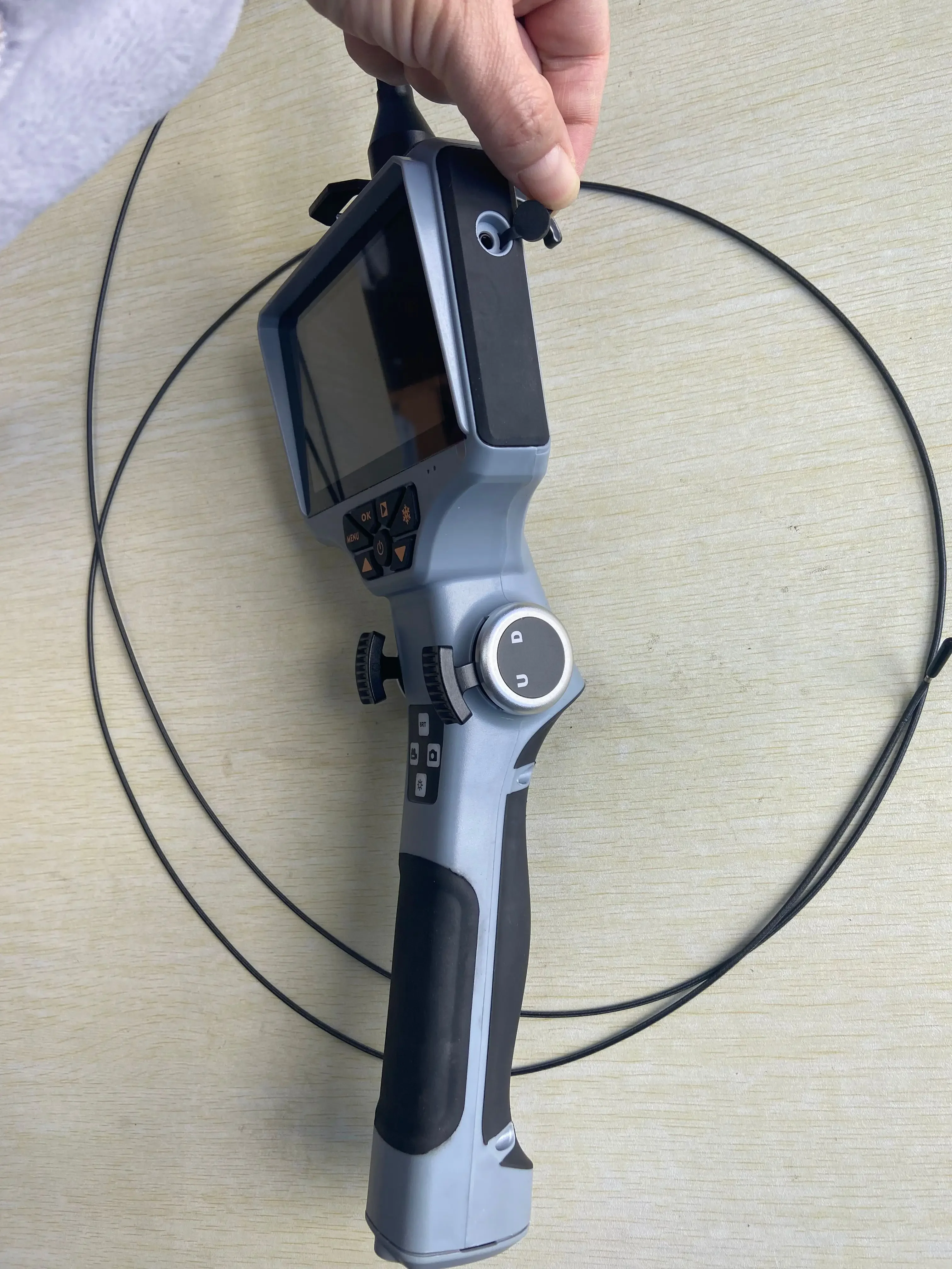 Industrial Borescope Inspection Camera with 2.0mm Probe Lens, 2Mts Testing Cable, 4 Way Articulation, 5 Inch Display