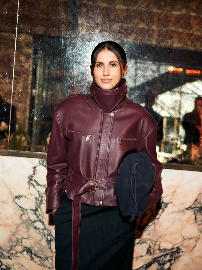 

Chic Burgundy Waist Cinching Jacket Women Fashion Lace Up Stand Collar Zipper Bucket Short Coat 2026 High Street Outerwear