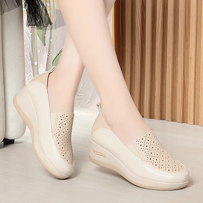 4.5cm Breathable Comfortable Shallow Cutout Soft Leather Shoes Women Loafers 2024 Summer Platform Wedges Shoes for Office Mom