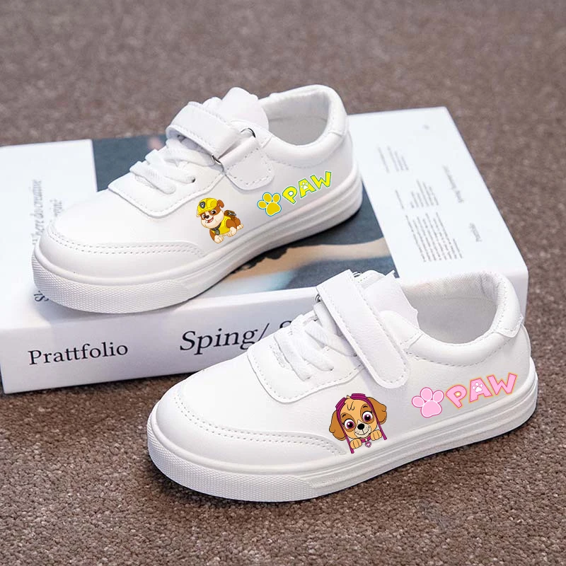 أحذية رياضية للأولاد والبنات من Paw Patrols، أحذية رياضية بنمط كرتوني جديد، أحذية كاجوال من الجلد الناعم للأولاد والبنات، أحذية بيضاء صغيرة