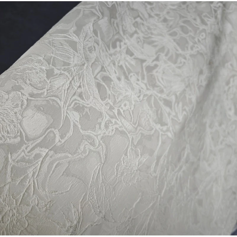 أوف وايت غير النظامية الظلام نمط الجاكار النسيج لفساتين مصمم قمم الأزياء مصمم الأقمشة Diy بها بنفسك مواد الخياطة بالمتر