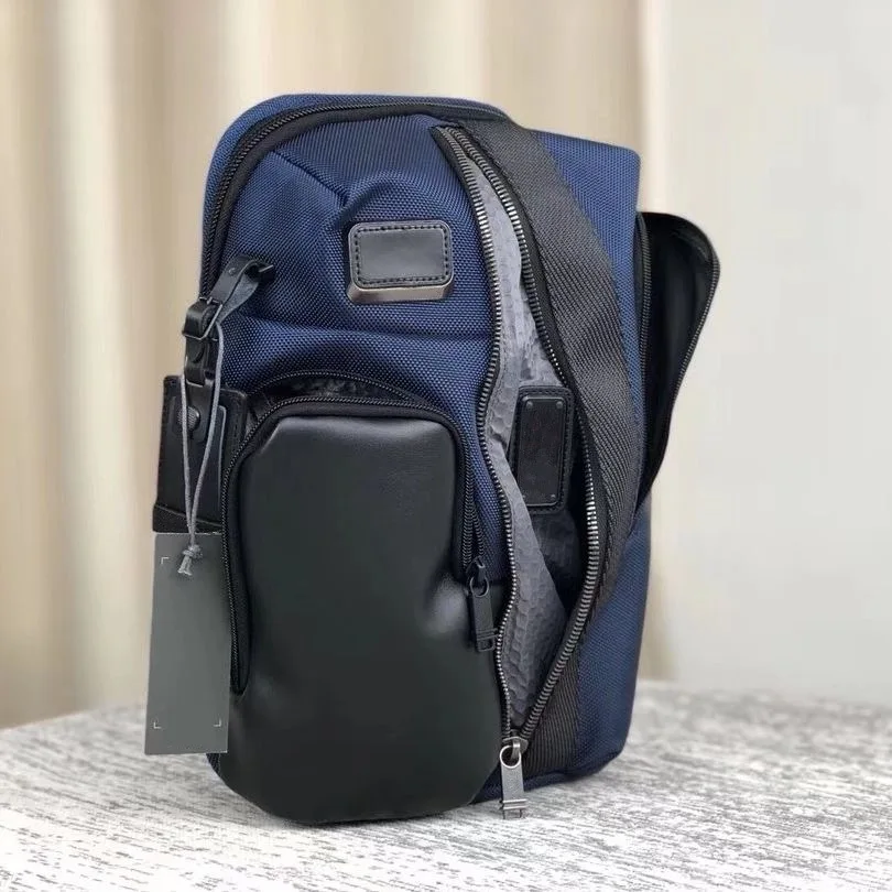 

Men's Ballistic Nylon Crossbody Bag – Business Casual Chest & Sling Pack for Everyday 232393