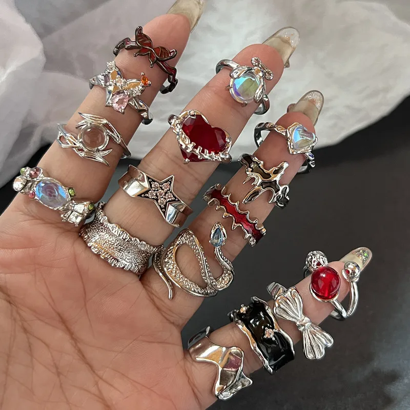 Irregular Red Crystal Glass Heart Aesthetic Rings For Women Y2K Gothic Animal Spider Ring Creative Grunge Jewelry Accessories