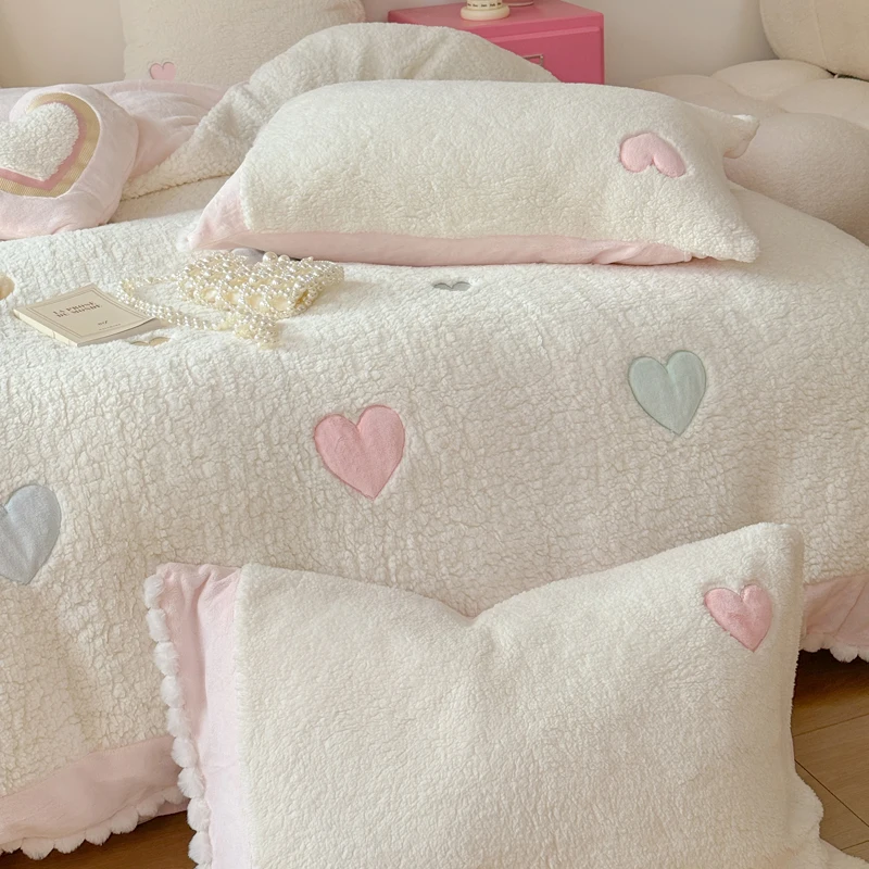 3/4Pcs Imitation Cashmere And Milk Velvet Heart Embroidery Bedding Set Single Queen King Size Duvet Cover Bed Sheet Pillowcases