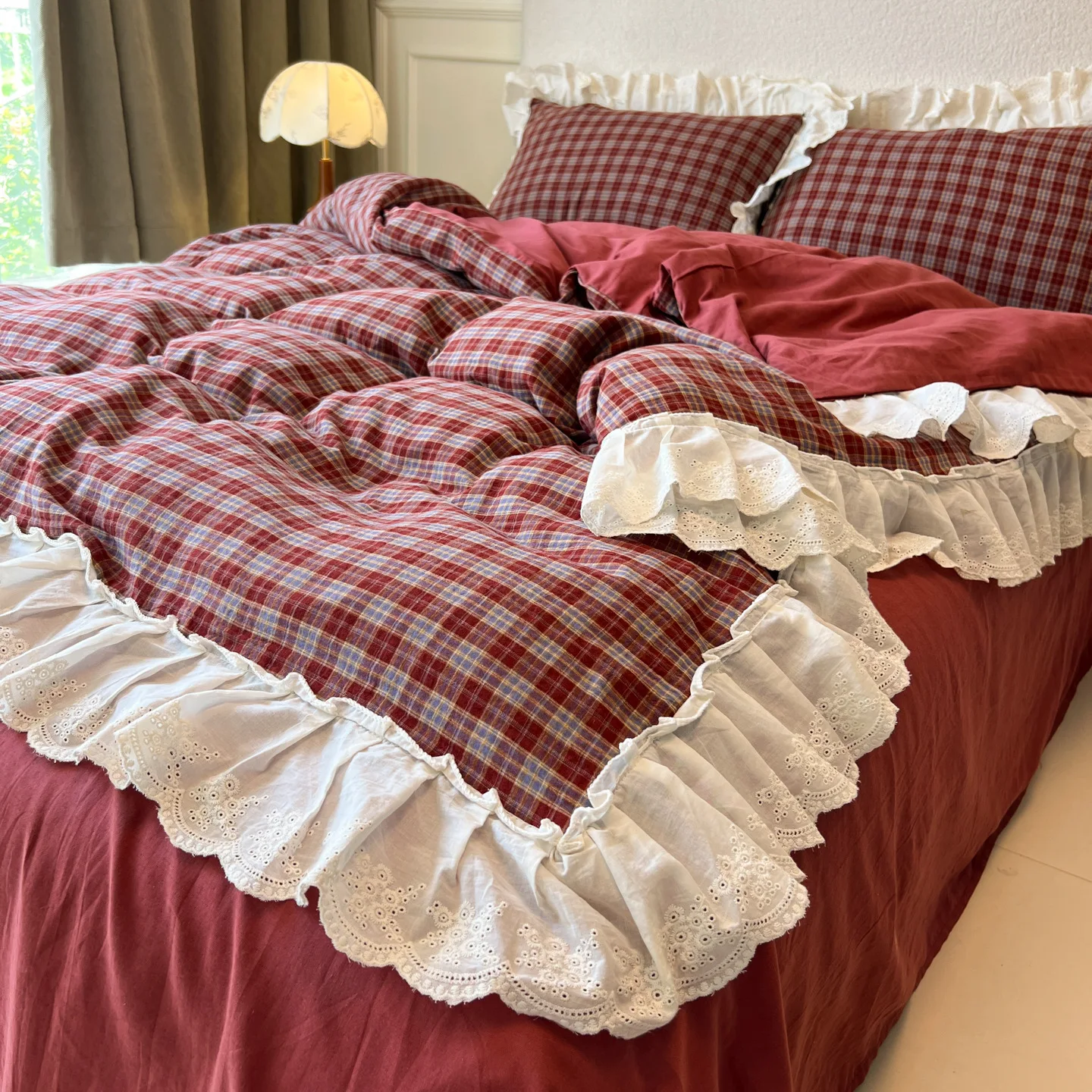 Double layered lace pure cotton Red Plaid Washed Bedding Set - Vintage Trim 4-Piece/3-Piece Dorm Sheet & Duvet Cover Set