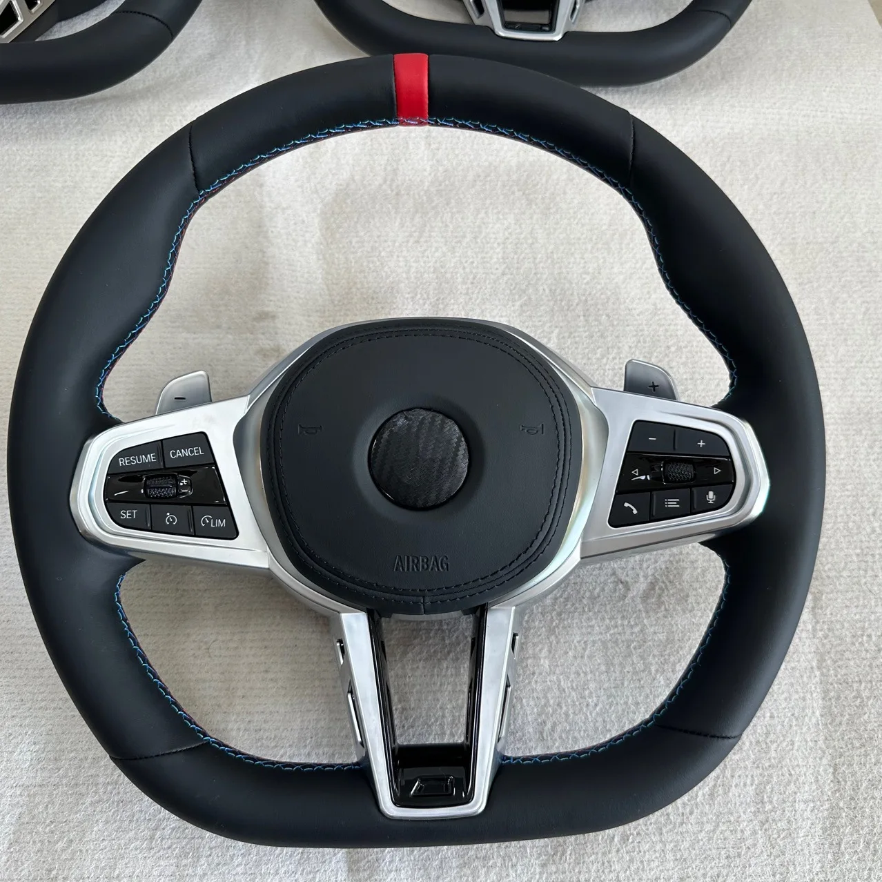 مناسبة لتعديل عجلة القيادة من ألياف الكربون BMW، سلسلة 1234567 X1X2X3X4X5X6 سلسلة BMW ثونغ