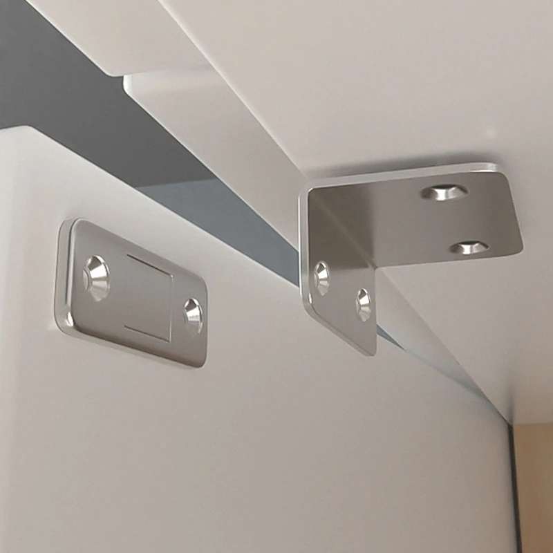 E15D Armário escondido Capt