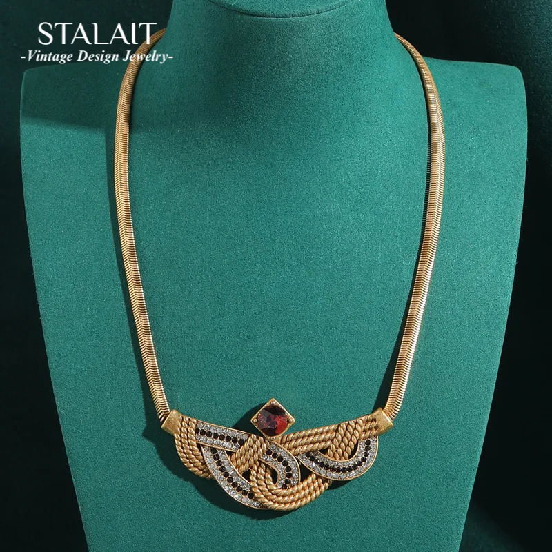 

Vintage Black Rhinestone Collar Choker Necklace Antique Gold Color Bowknot Woman Beautiful Accessories Luxury Designer Jewelry