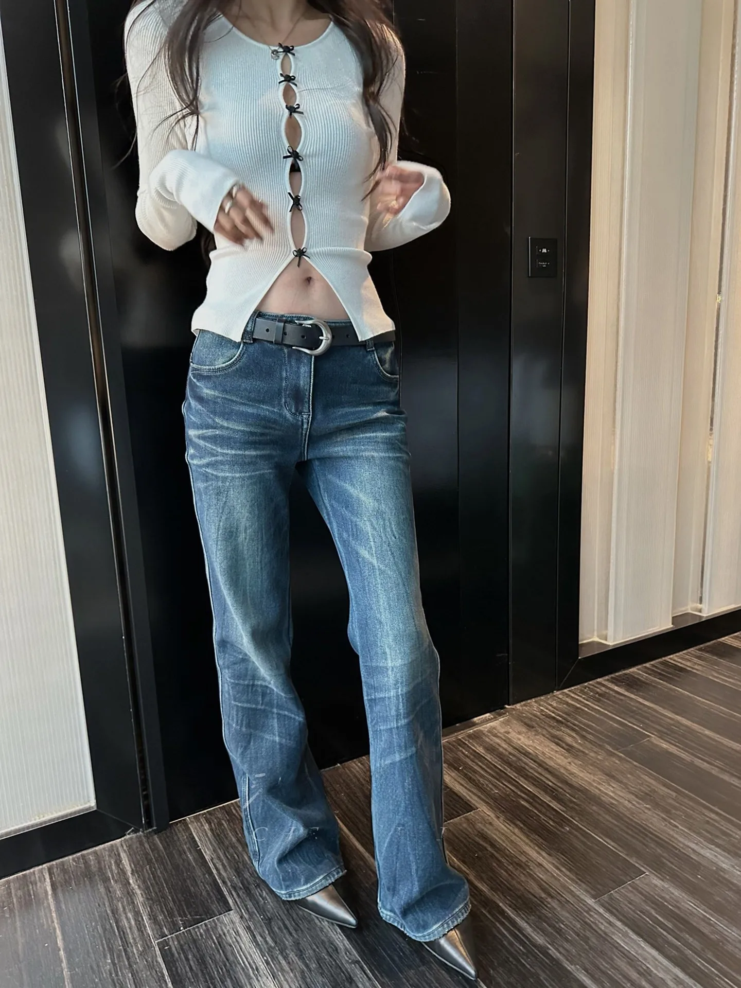 

Tall Women's Vintage Deep Blue Flared Jeans Low Waist Slim Waed Pattern Versatile Long Pants Spring Summer