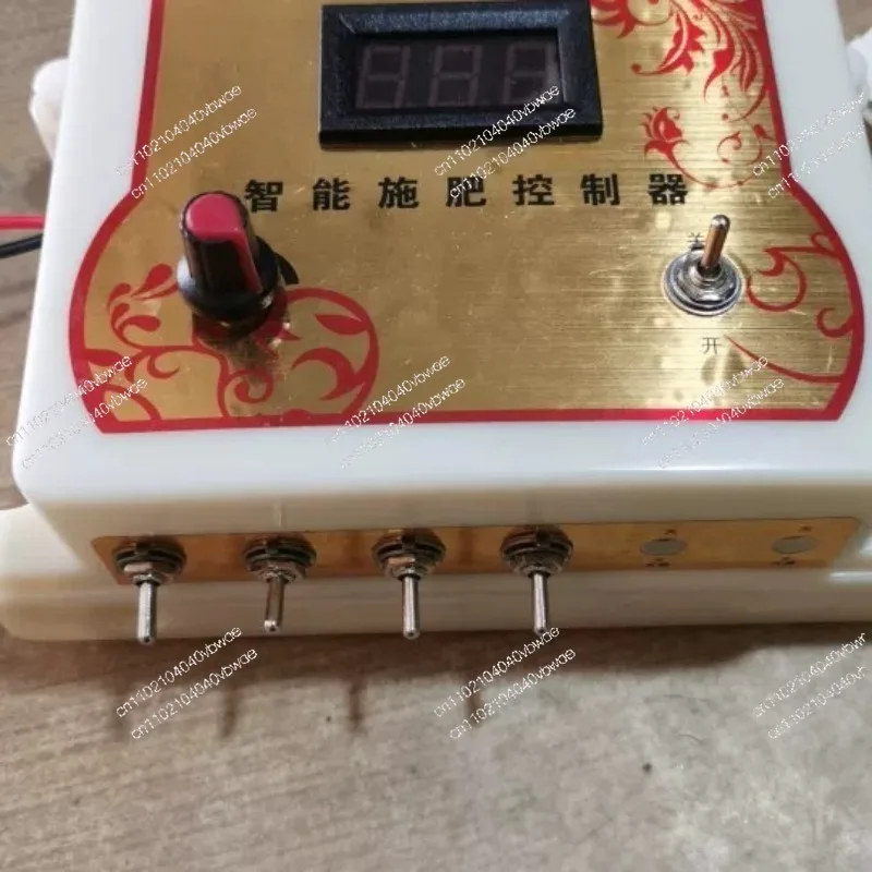 Electric fat box controller, four-way and six-way unified speed control knob, voltmeter display