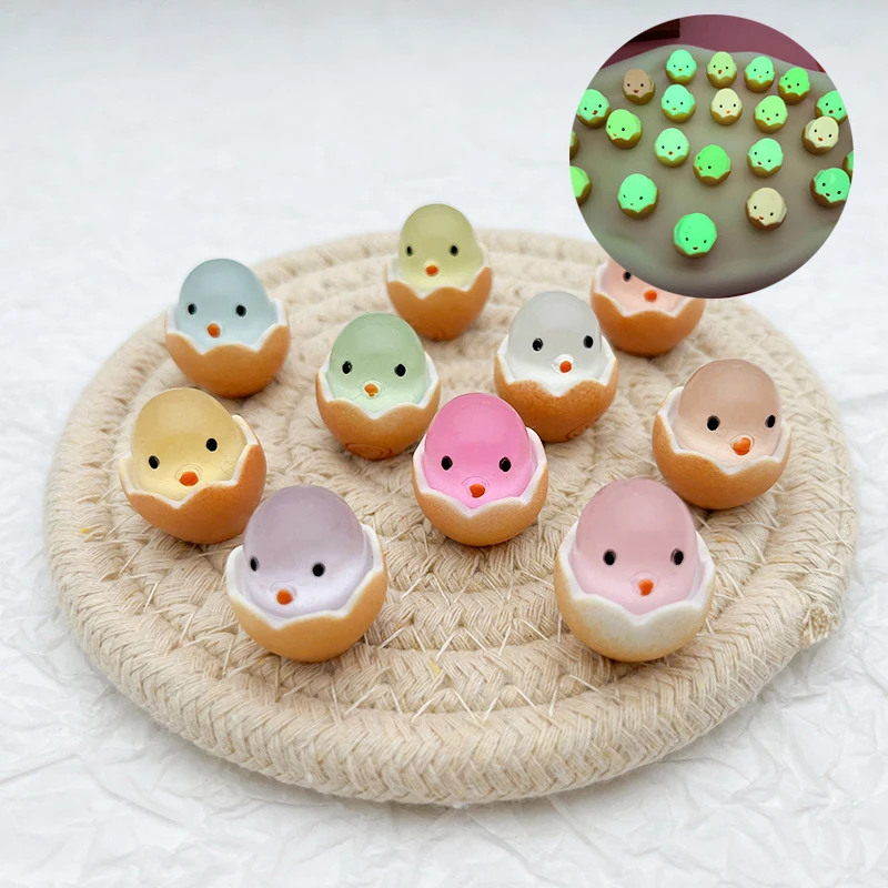 家の装飾のための明るい輝きの壊れた殻、DIY人形の家の装飾品、鶏の装飾品、庭と車のアクセサリー、ランダムな色、1個、5個