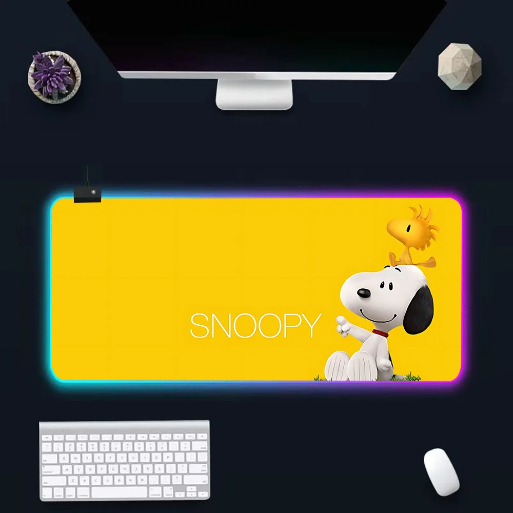 Cartoon Cute Dog S-Snoopys RGB Pc Gamer Keyboard Mouse Pad Mousepad LED Glowing Mouse Mats Rubber Gaming Computer Mausepad