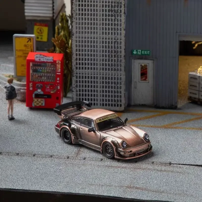 Star Model 1:64 RWB 930 964 Rear Wing Edition Australian pink