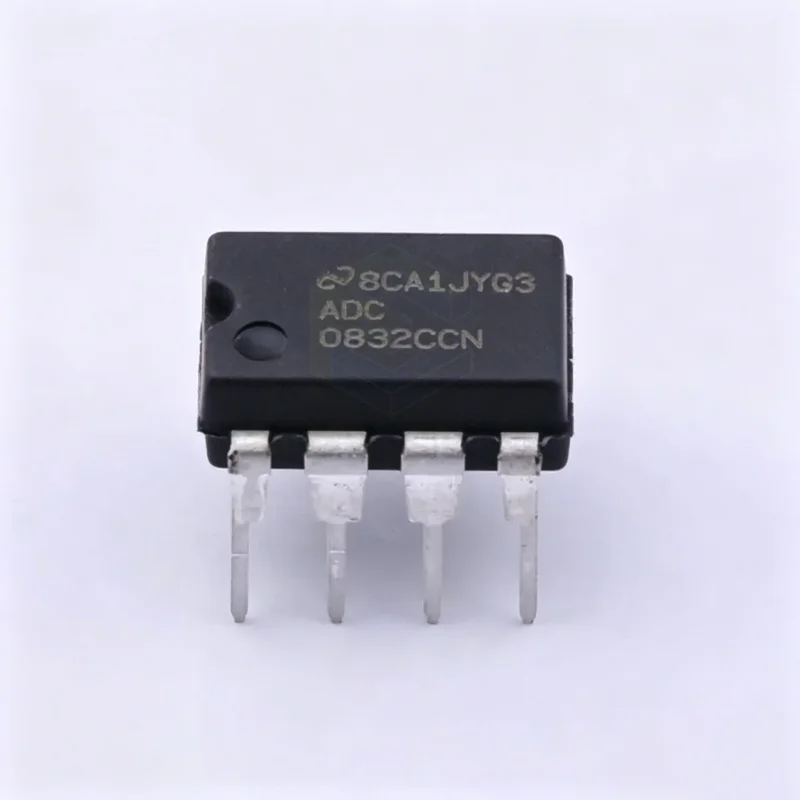 ADC0832CCN Dual-Channel Analog-to-Digital Converter, DIP8 Package