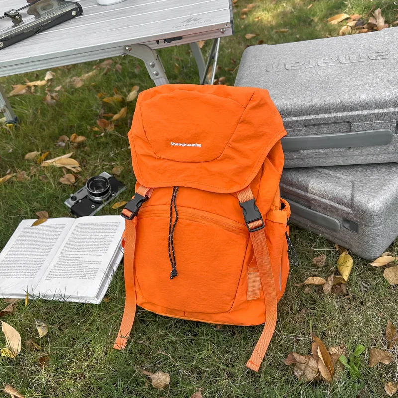 Outdoor sports backpack with drawstring closure, trendy sports travel bag, large-capacity student schoolbag, laptop bag