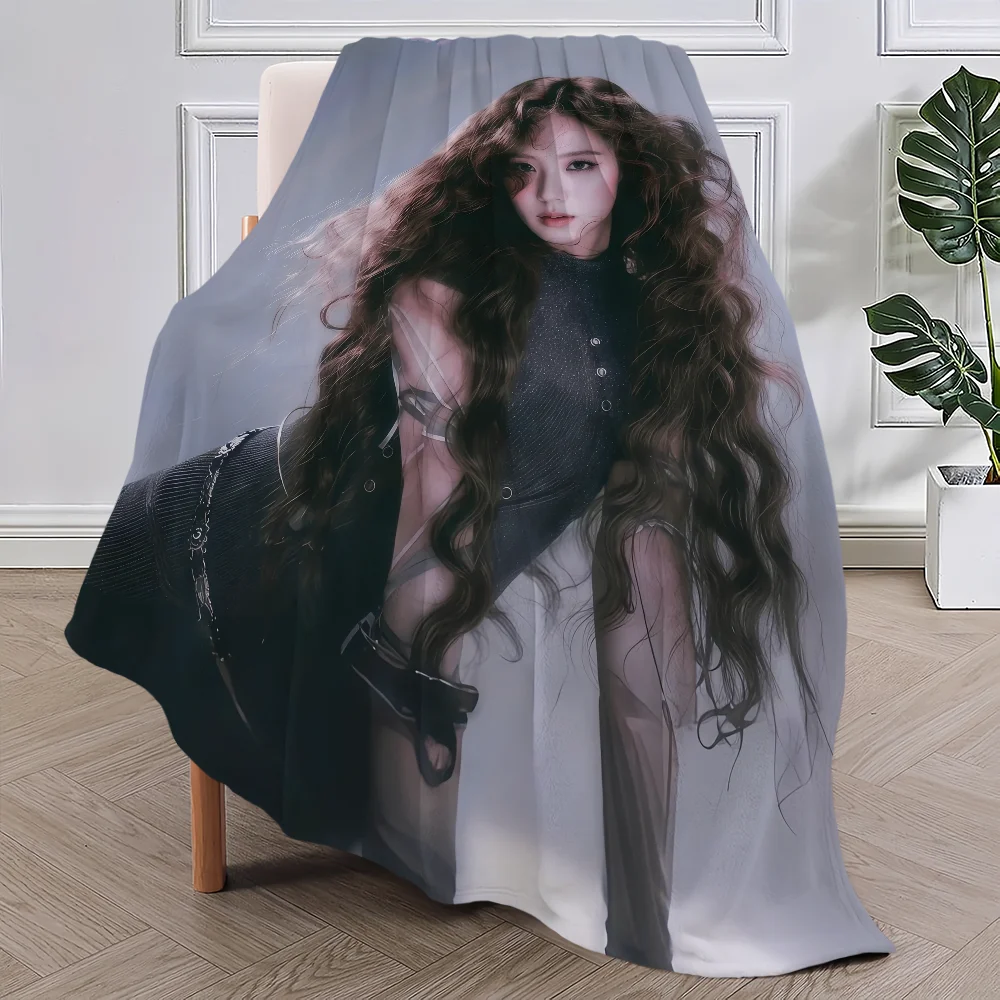 Kpop J-Jisoo-S Amortage Blanket Plush Nap Sofa rug for Living Room Warm Office Bedroom Birthday Home Travel Kid Gifts