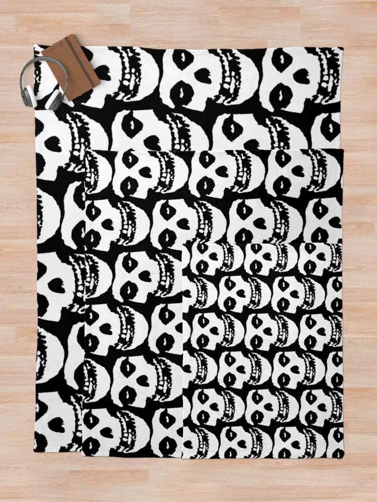 Punk Rock Band - Misfits Skull Throw Blanket For Sofa Thin Thermal Blanket