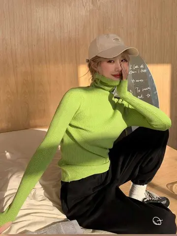 เสื้อสเวตเตอร์ถักไหมพรมผู้หญิง สไตล์เกาหลี คอเต่า สีพื้น สำหรับฤดูหนาว ทรงเข้ารูป อุ่นสบาย ใส่เป็นเสื้อตัวในได้