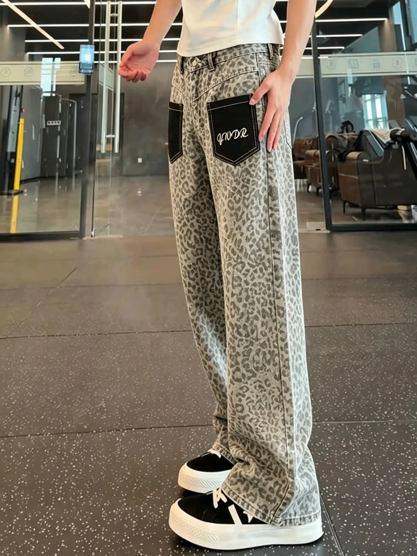 American Retro Leopard Print Men's Jeans Autumn Straight Leg Wide Leg Knife  Trendy Handsome Casual Loose Fit Jeans