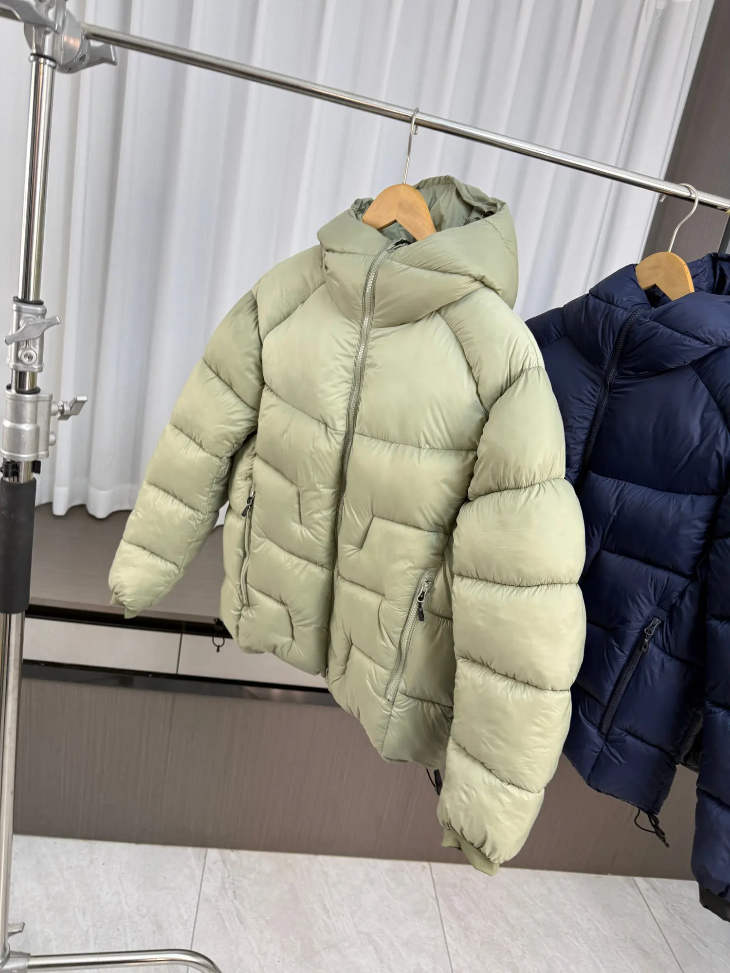 Lightweight padded jackets Outdoor Mountaineering Thickened Cotton-padded Clothes men's down coats and parkas tops