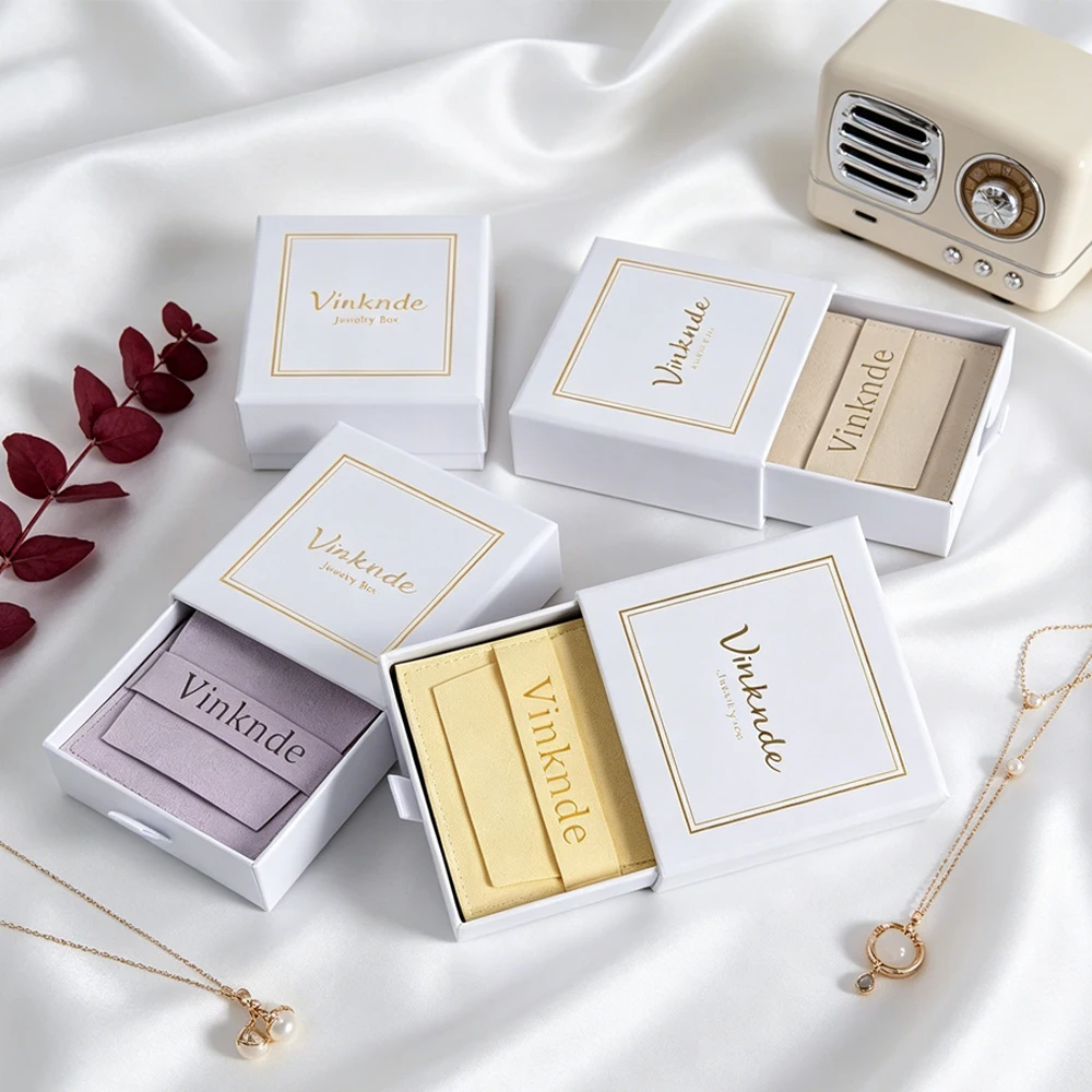 

Custom Logo 10x10x2cm White Drawer Jewelry Gift Box Necklace Earring Bracelet Ring Packaging Boxes With Microfiber Pouch Bag