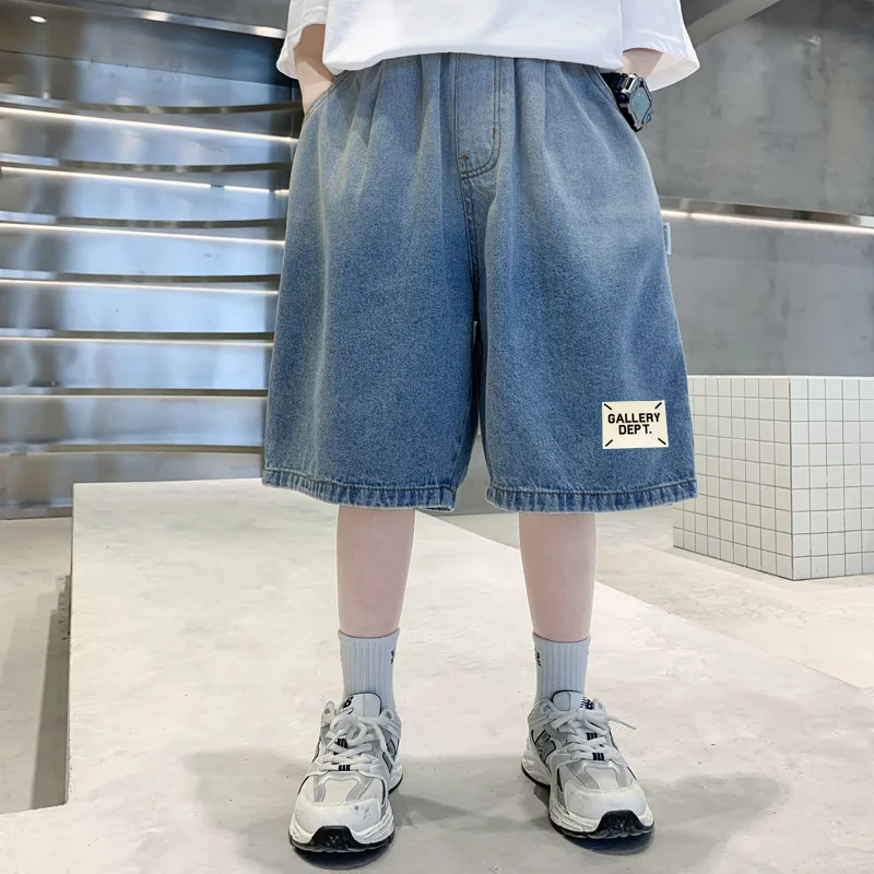 New Summer Children Loose Casual Gradient Blue Jean Shorts for Teenager Boys Baggy Denim Shorts Kids Street Knee Length Pants