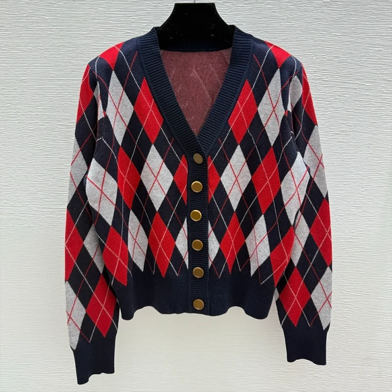 

Высококачественный женский линейный кардиган с ромбовидным узором и удобной застежкой на одной пуговице 25916191.